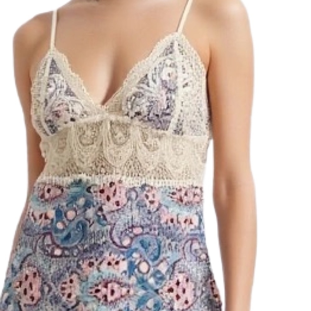 R & D Floral Paisley Lace Camisole Size Medium